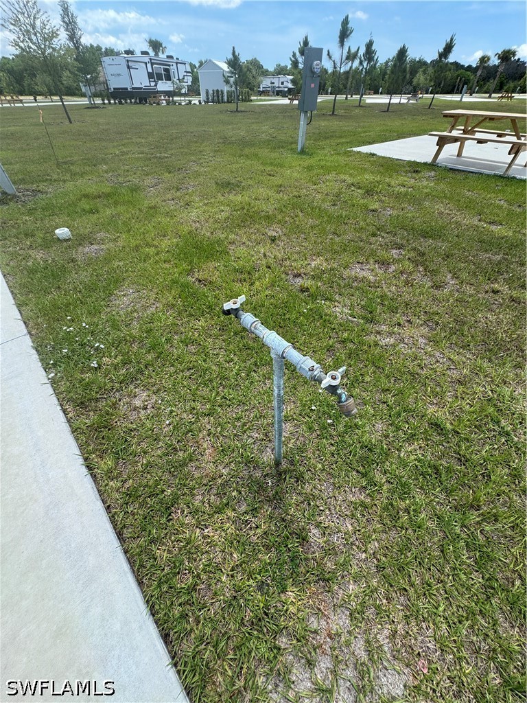 226011695 Property Photo 6