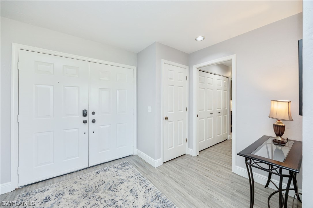 770 Eagle Creek Dr 102 Property Photo 24
