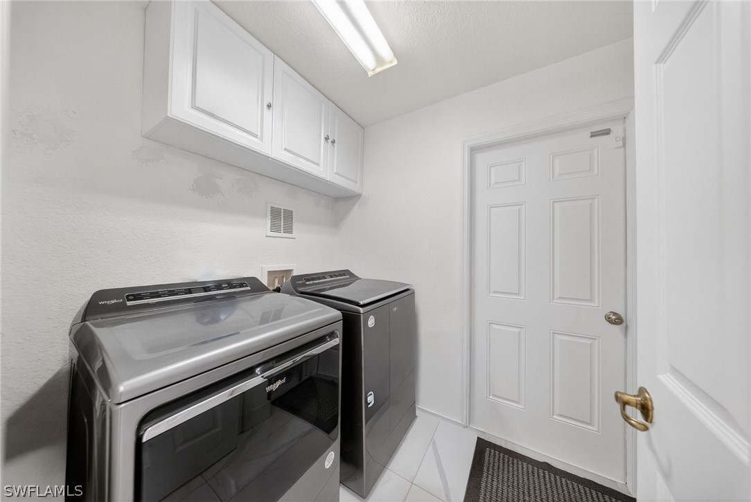 9730 Springlake Cir Property Photo 33