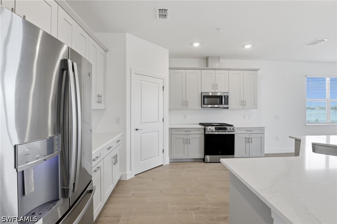 16422 Willowgreen Rd 1322 Property Photo 12