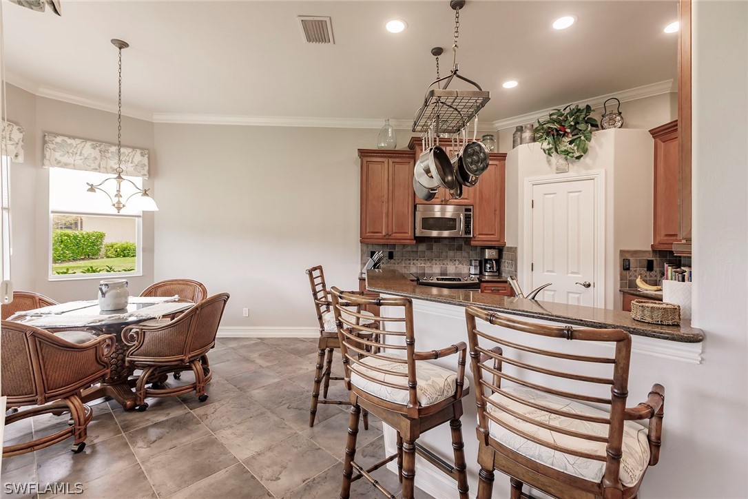 6105 Dogleg Dr Property Photo 17