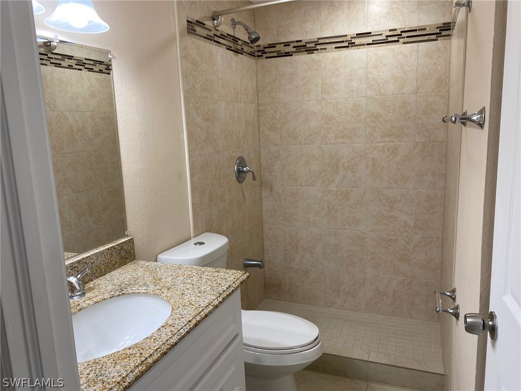 5389 Treetops Dr Property Photo 3