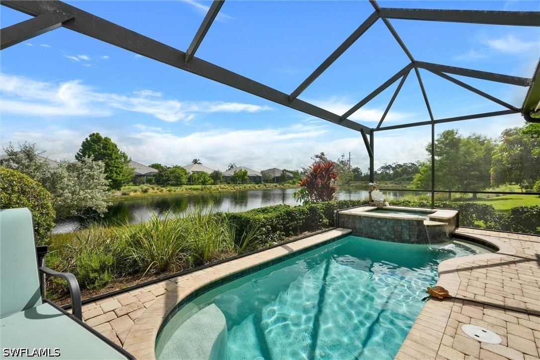 6939 Cay Ct Property Photo 2
