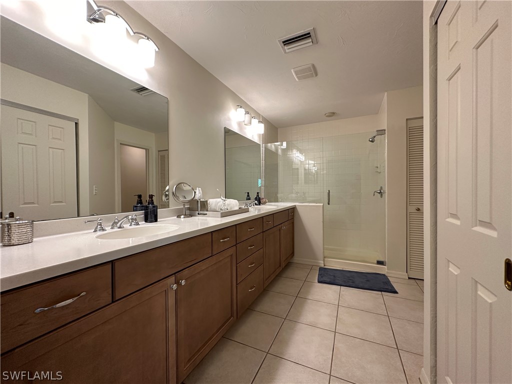 829 Reef Point Cir 46 Property Photo 12