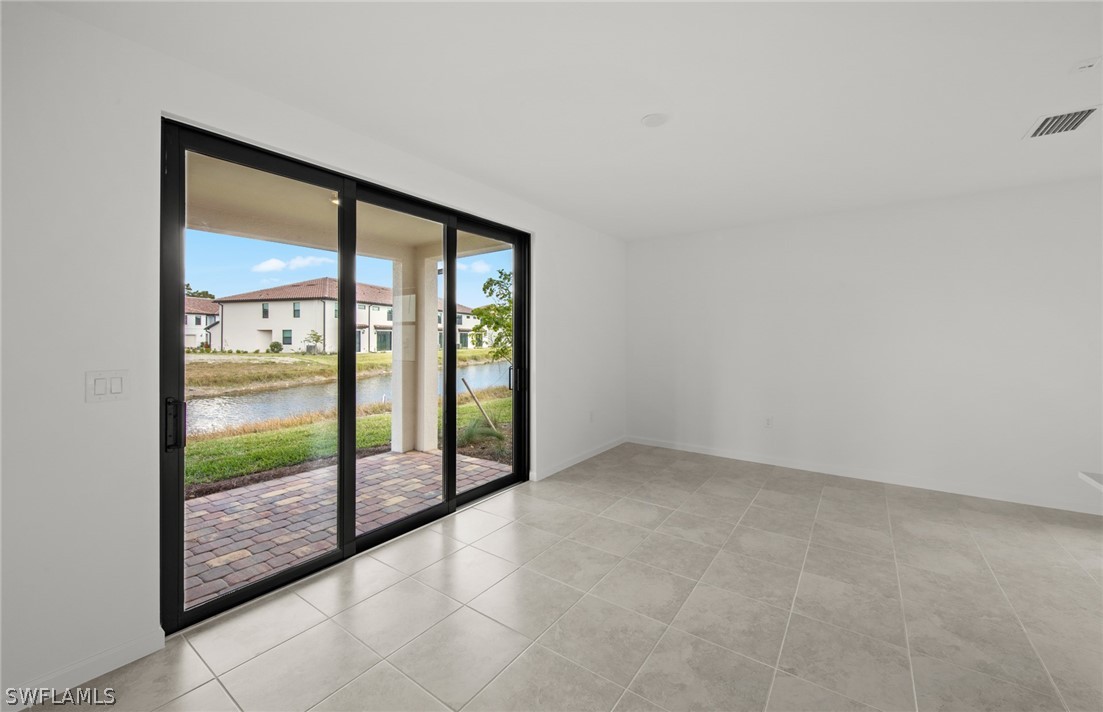 1562 Lake Jessup Cir Property Photo 16