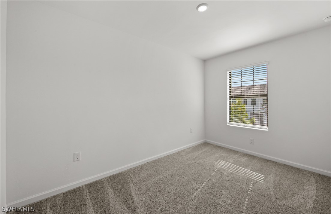 1562 Lake Jessup Cir Property Photo 23