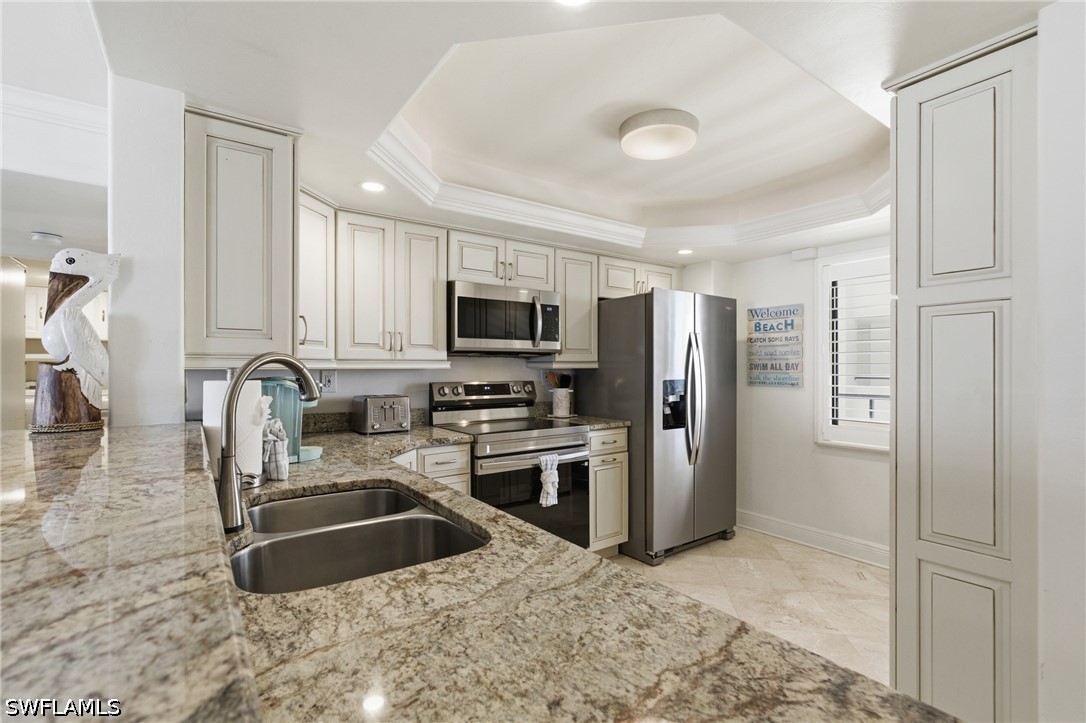 6660 Estero Blvd 502 Property Photo 11