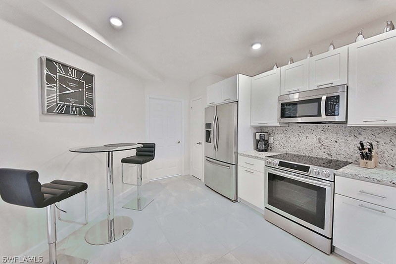 226012473 Property Photo 5