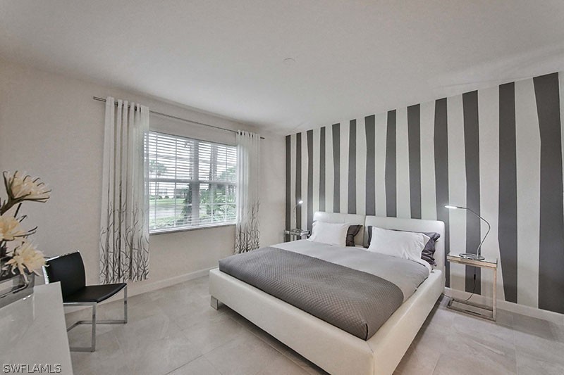 226012473 Property Photo 10
