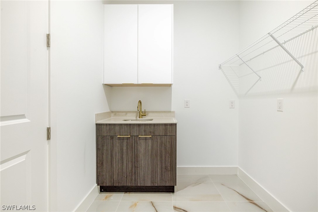 815 Frederick Reid St E Property Photo 14