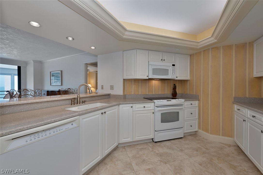 4751 Gulf Shore Blvd N 1507 Property Photo 12