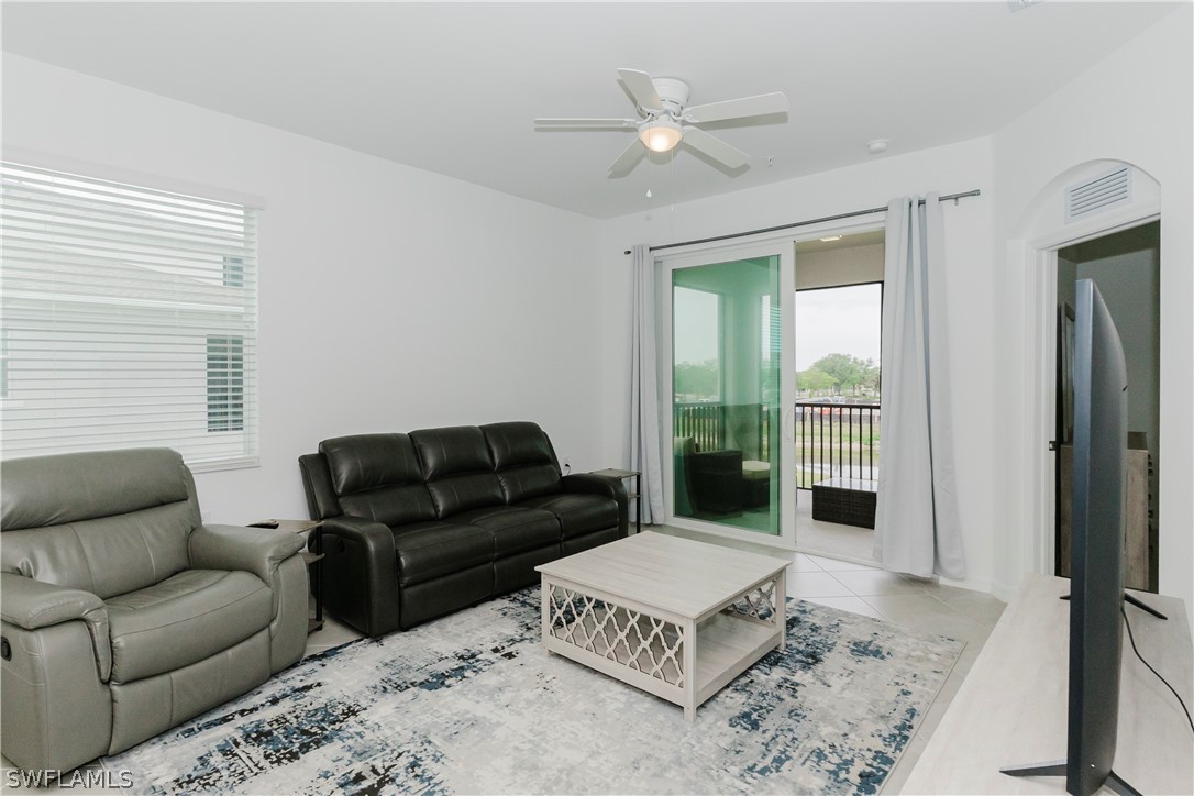 18461 Copperhead Ct N 431 Property Photo 11