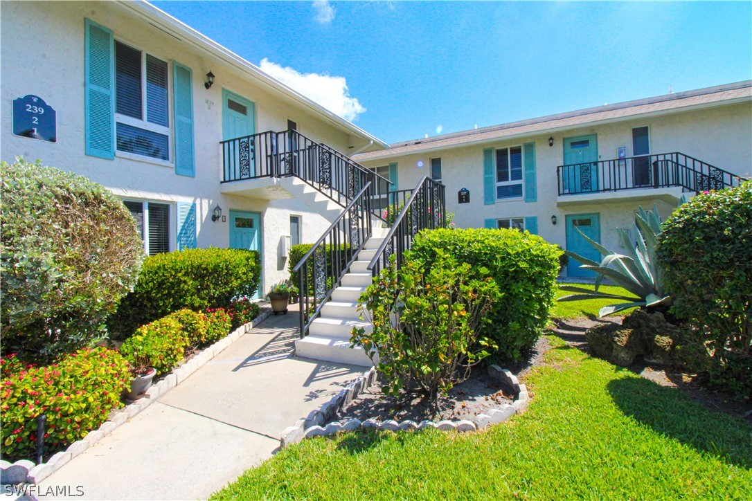 239 Palm Dr 2 Property Photo 2