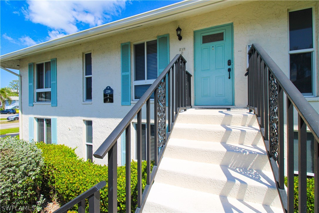 239 Palm Dr 2 Property Photo 3