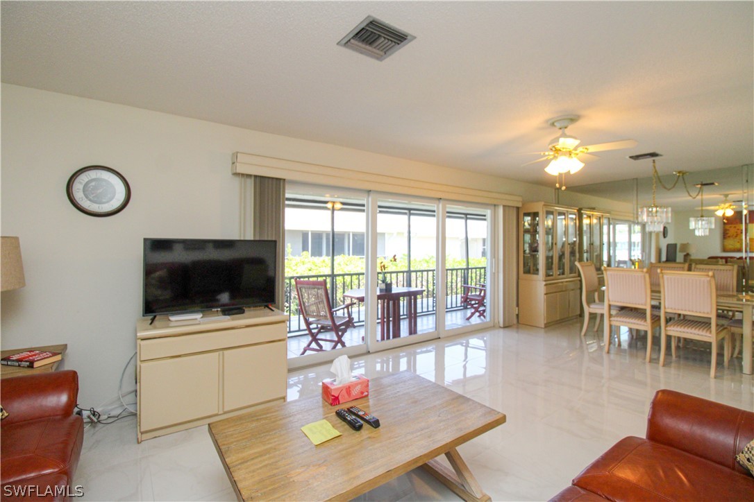 239 Palm Dr 2 Property Photo 16