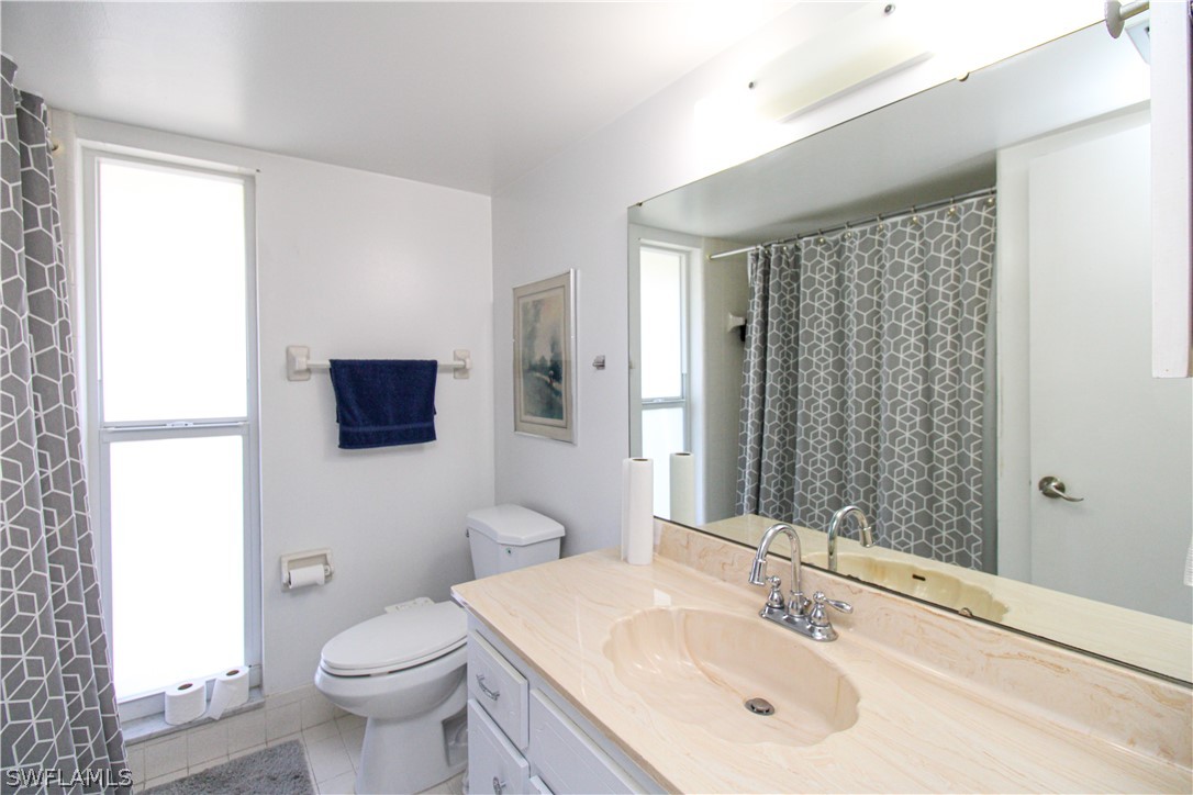 239 Palm Dr 2 Property Photo 17