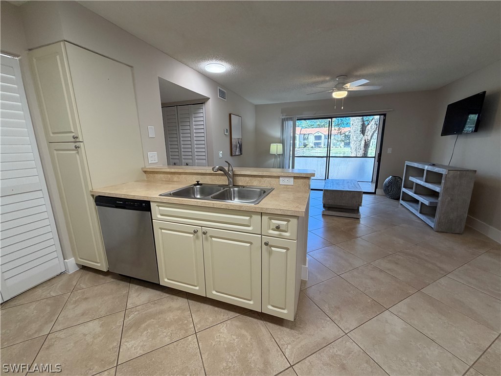 2094 Arbour Walk Cir 3014 Property Photo 10
