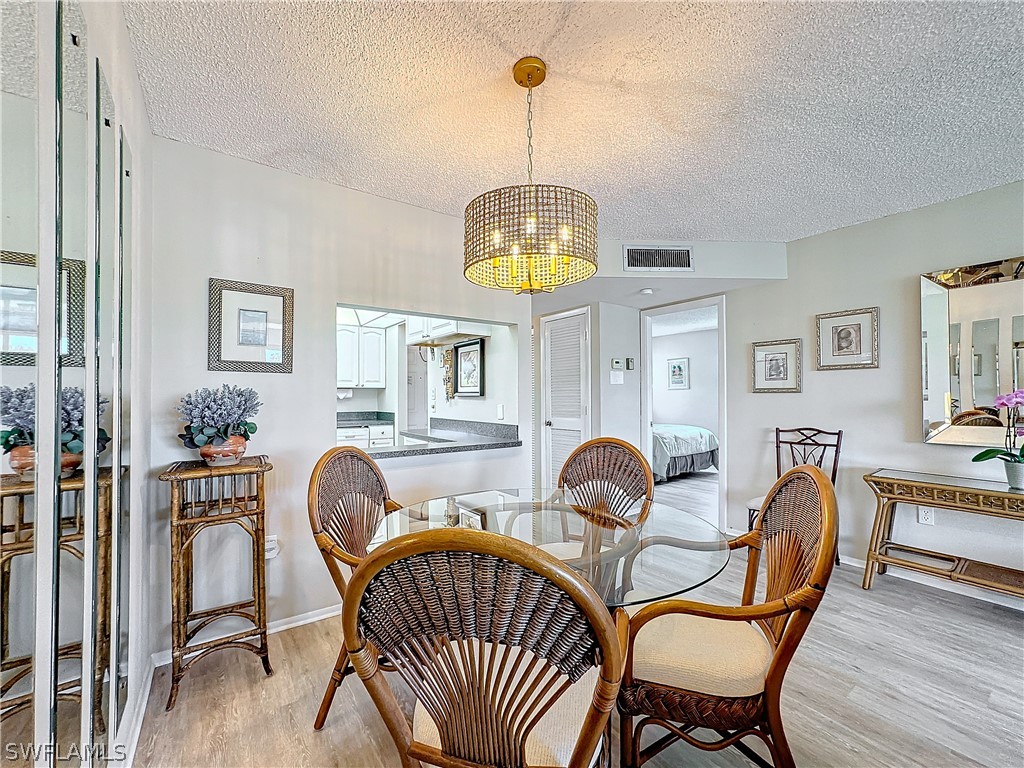300 Forest Lakes Blvd 201 Property Photo 14
