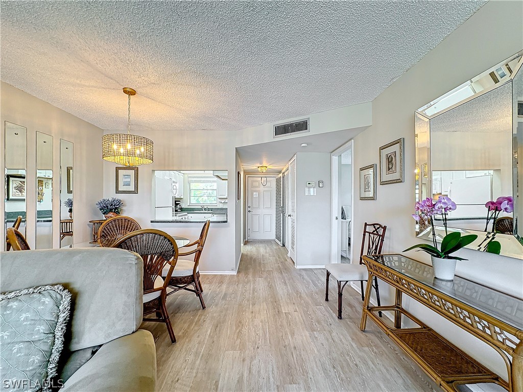 300 Forest Lakes Blvd 201 Property Photo 16