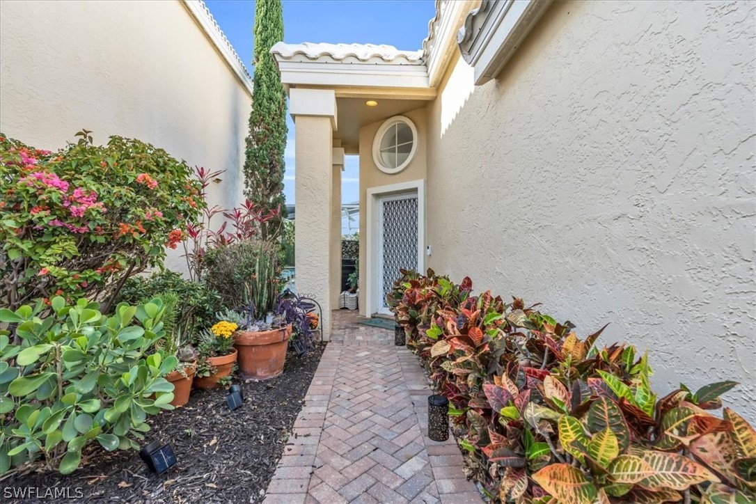 28712 Carmel Way Property Photo 3