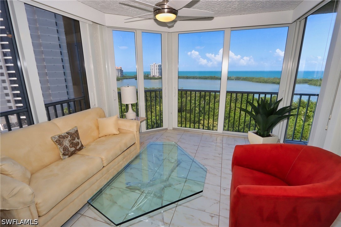 5550 Heron Point Dr 902 Property Photo 10