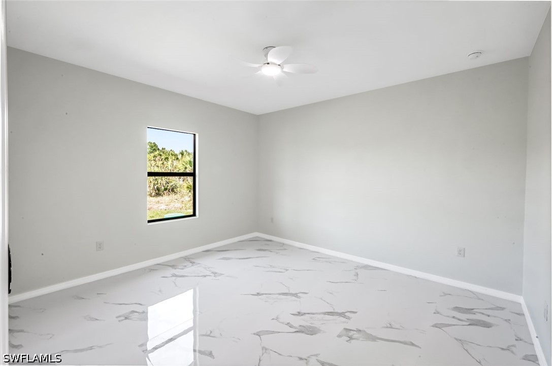 1235/1237 Hillcrest St E Property Photo 10