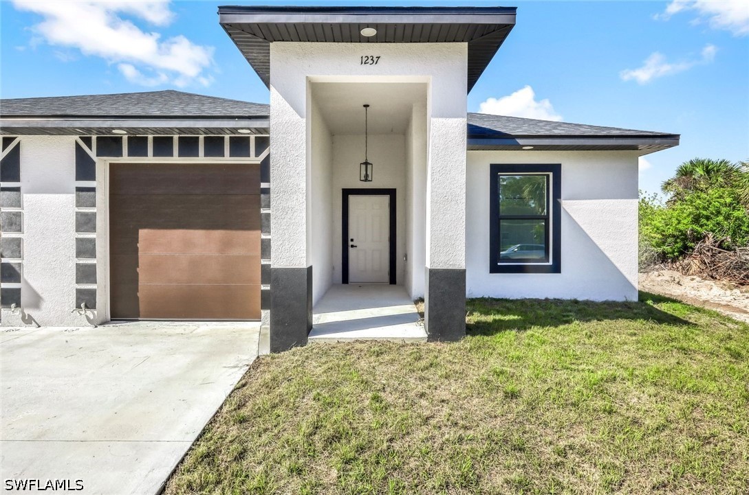 1235/1237 Hillcrest St E Property Photo 41