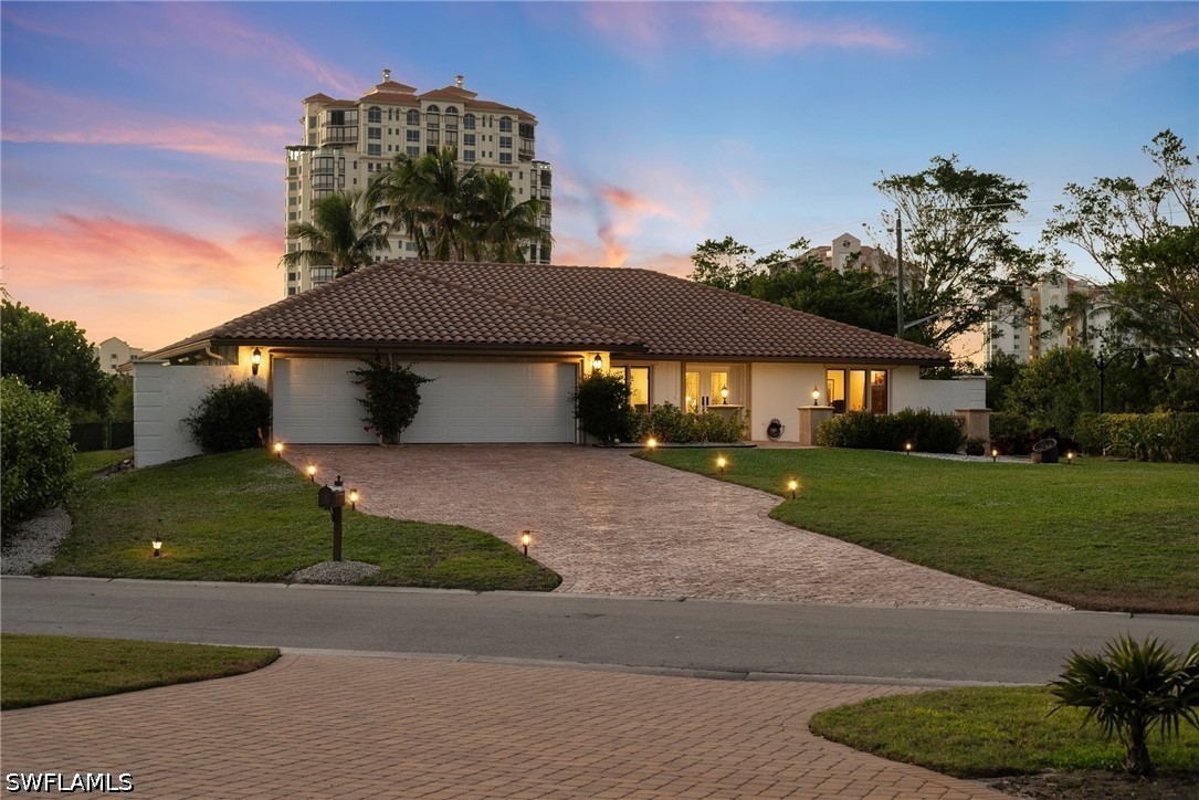 319 Pirates Bight Property Photo 4