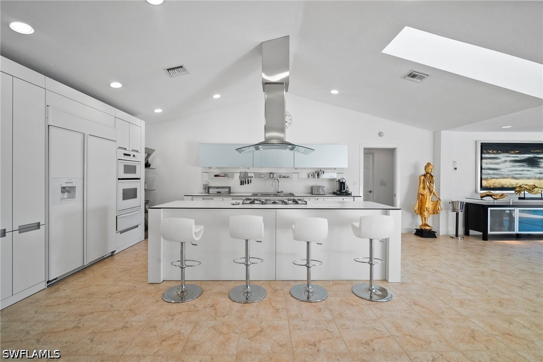 319 Pirates Bight Property Photo 11