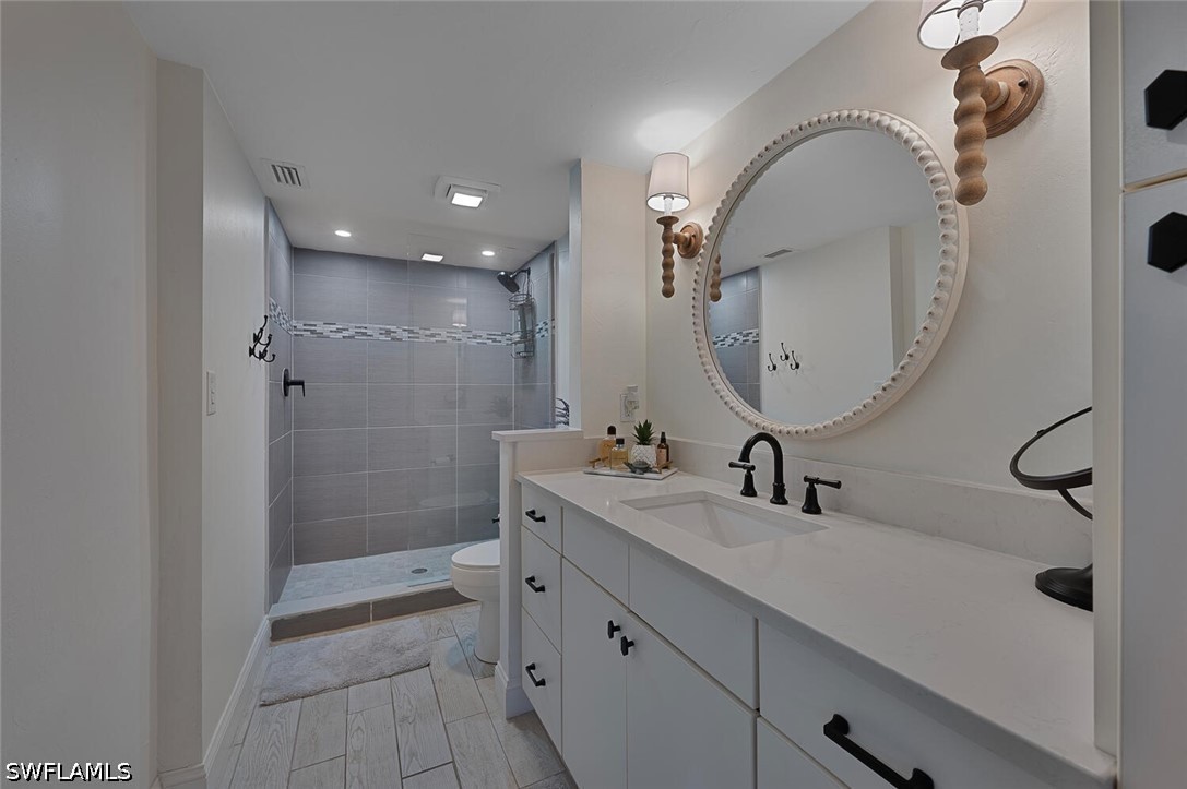 154 Cypress Way E 1102 Property Photo 6
