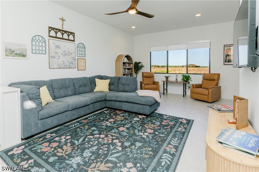 5875 Cassidy Ln Property Photo 3
