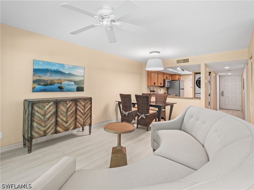 600 Neapolitan Way 127 Property Photo 2