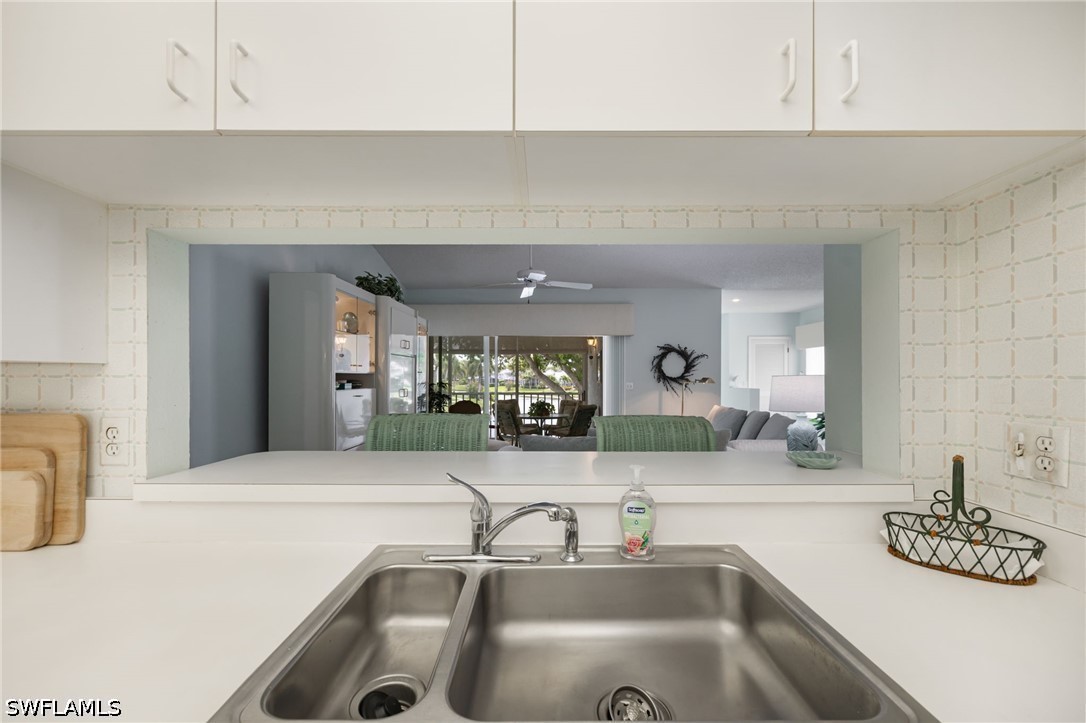 760 Willowbrook Dr 1208 Property Photo 14