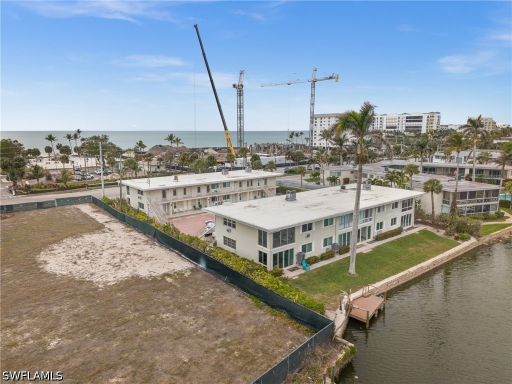 1550 Gulf Shore Blvd N E2 Property Photo 26