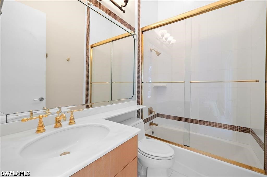 3860 Gordon Dr Property Photo 28