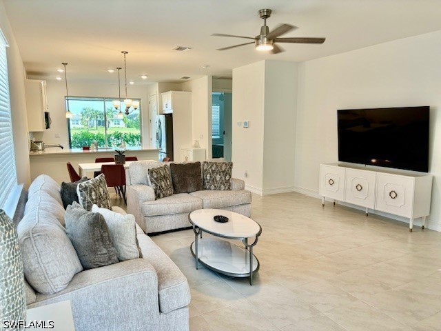 28318 Captiva Shell Loop Property Photo 3