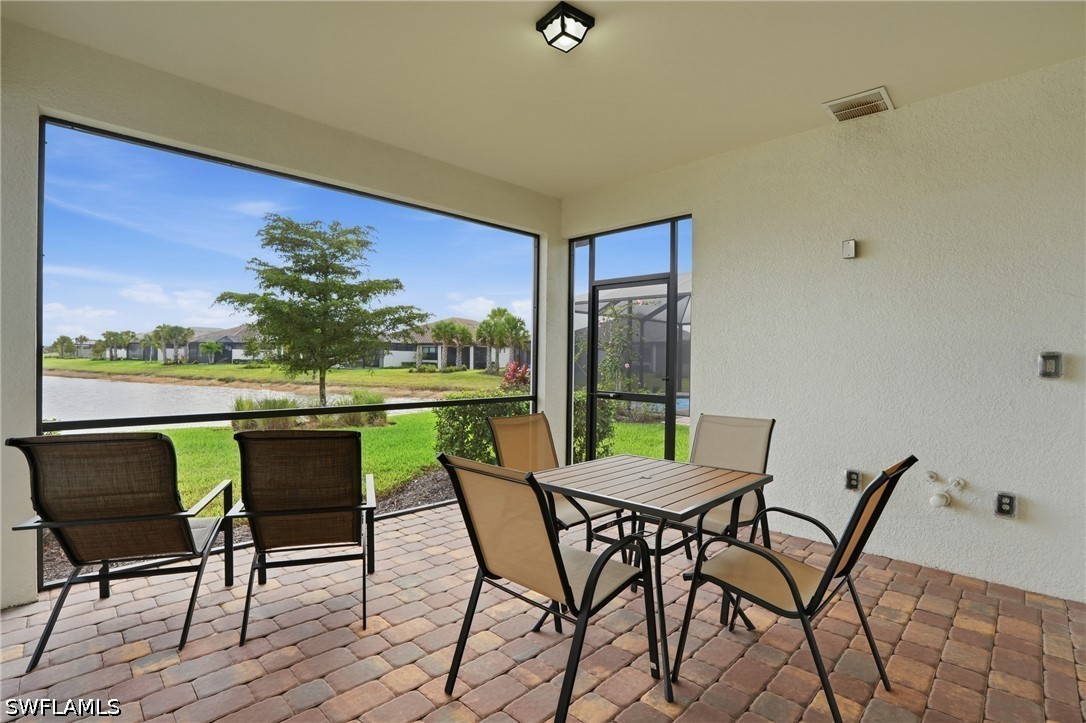 12361 Canal Grande Dr Property Photo 30