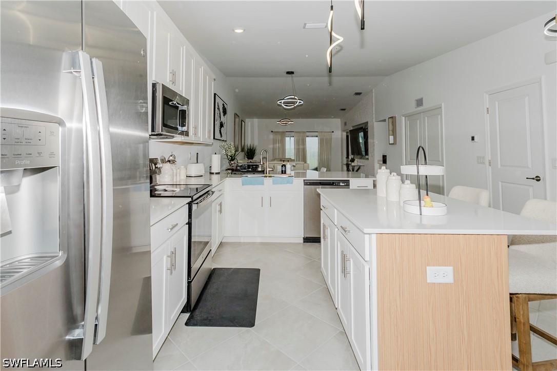 5466 Double Eagle Cir 3425 Property Photo 4