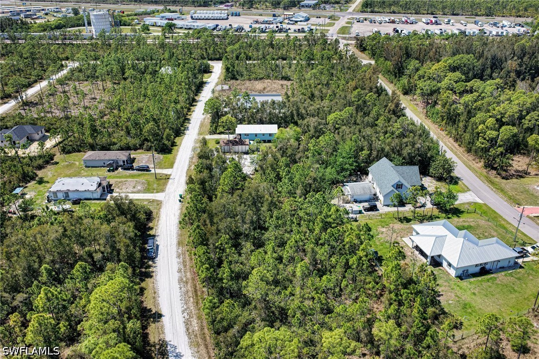 12097 Platano Dr Property Photo 9