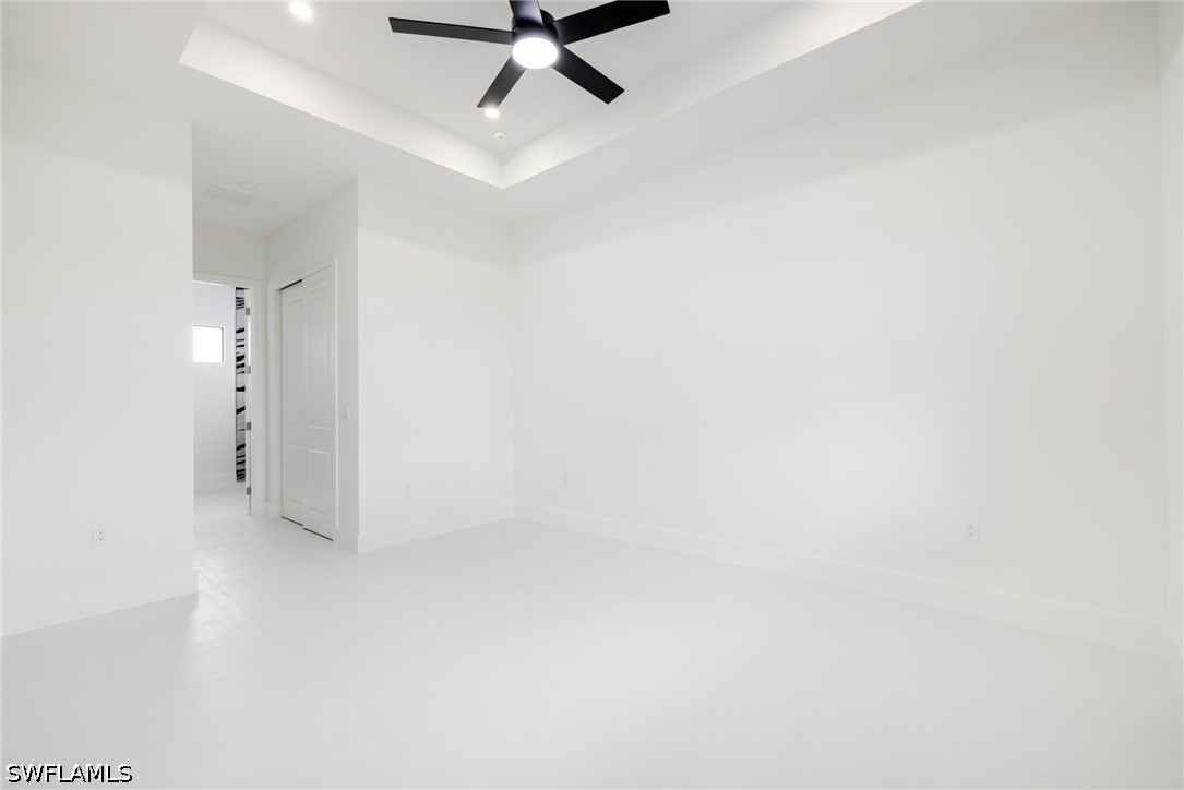 1211 Cloplon St E Property Photo 18