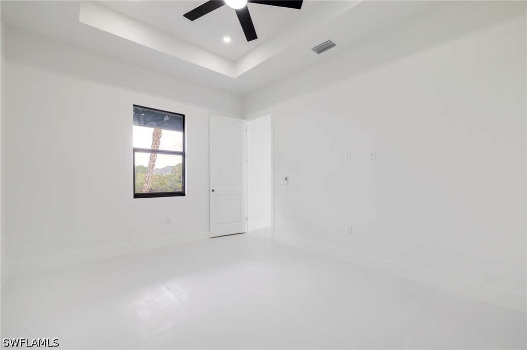 1211 Cloplon St E Property Photo 21