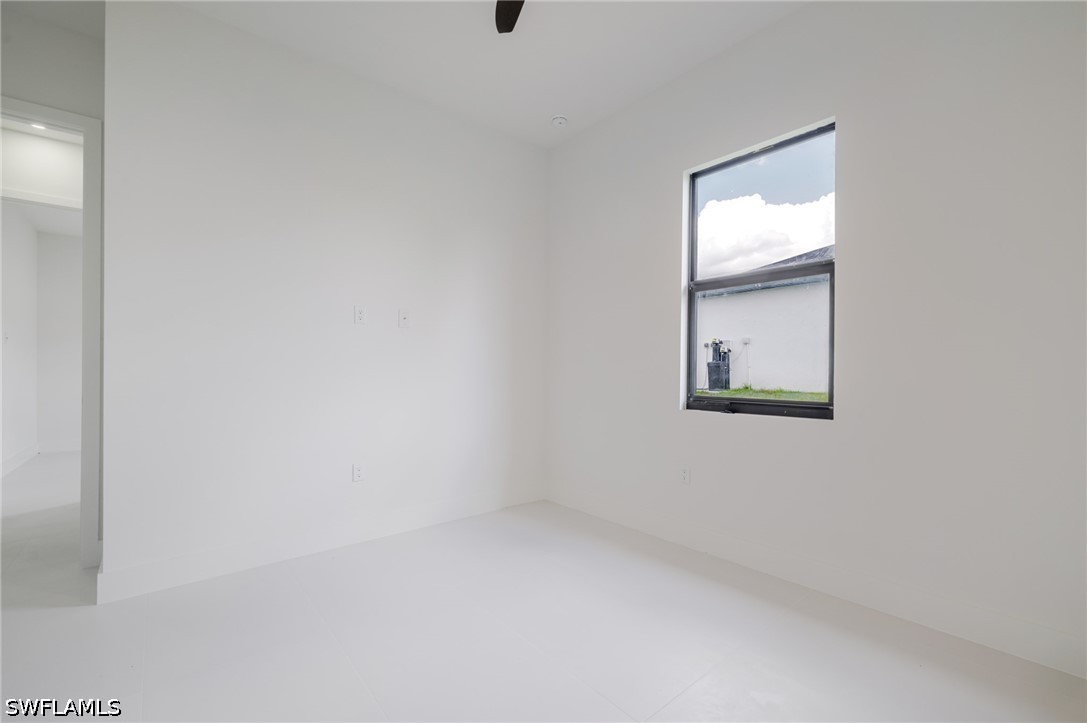 1211 Cloplon St E Property Photo 23