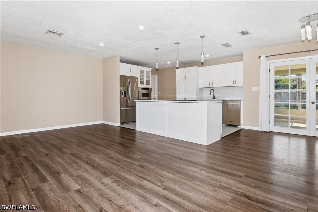 1405 Archer St Property Photo 11