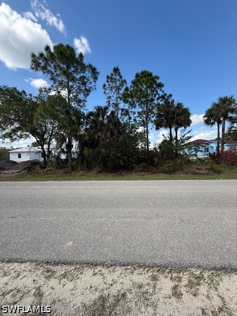 De Soto Blvd Se Property Photo 3
