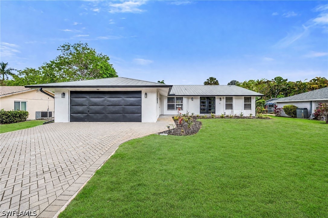 225 Pebble Beach Cir Property Photo 1