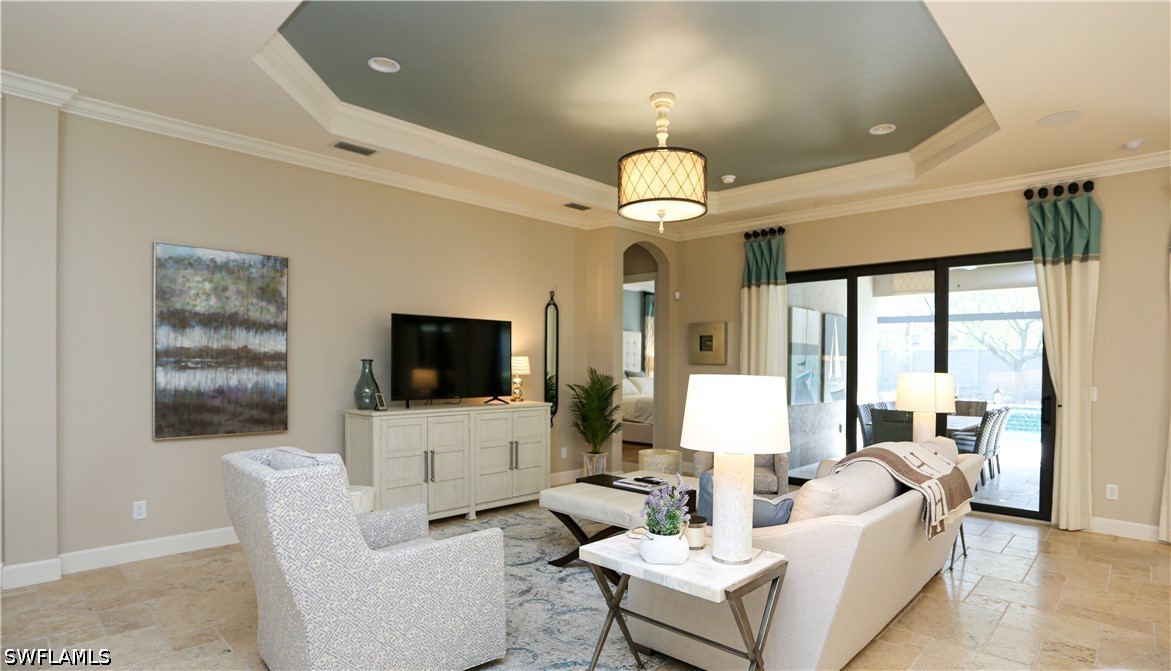 10155 Coconut Rd Property Photo 6