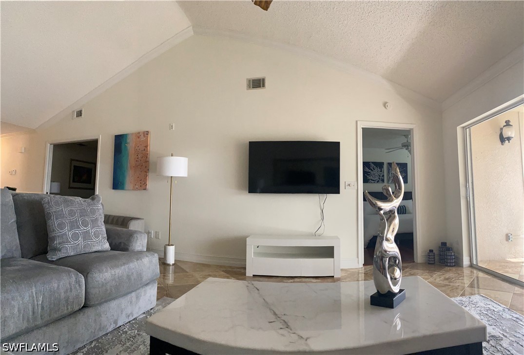 226013588 Property Photo 5