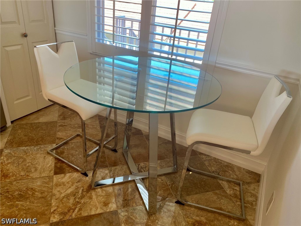 226013588 Property Photo 17