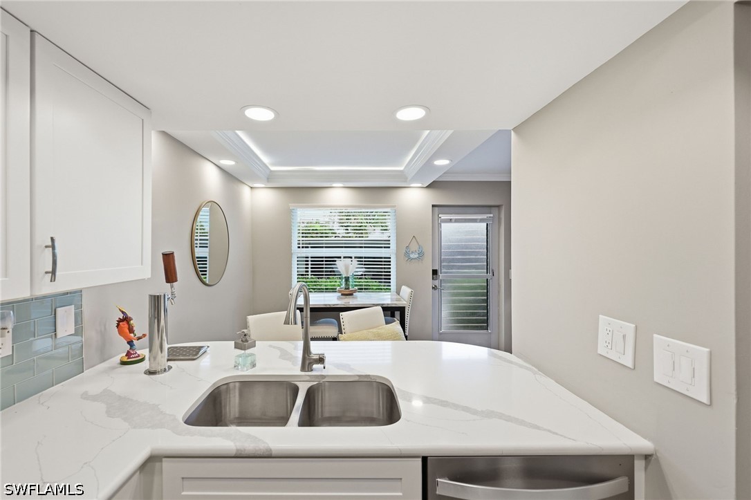 330 Kon Tiki Dr C7 Property Photo 11
