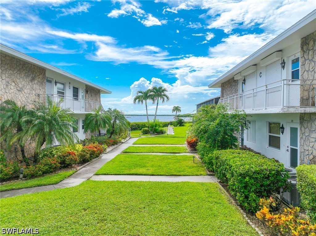 330 Kon Tiki Dr C7 Property Photo 27